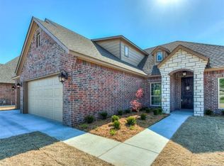 7910 N 142nd Ave E, Owasso, OK 74055