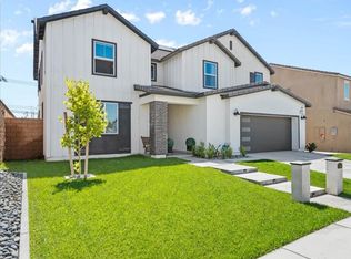 4961 Bay Laurel Dr, Fontana, CA 92336