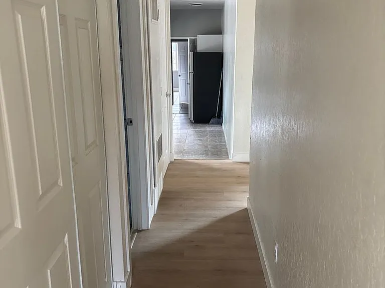 17 Hollis Ln — Photo 14