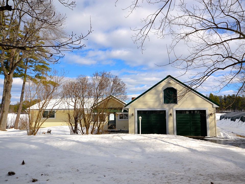 77 Meadow Rd Raymond ME01