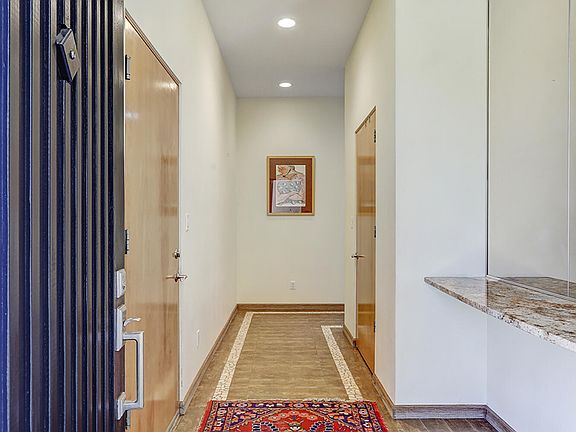 3rd image of 2305 Mananitas Ln NW