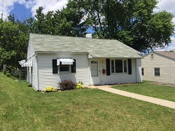 3rd image of 723 Maryland Ave