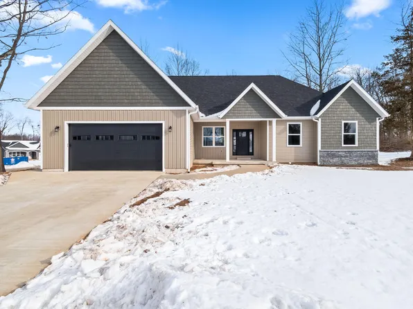 64 Arapaho Trl, Coldwater, MI 49036