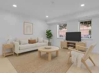 3609 38th St NW APT 208, Washington, DC 20016