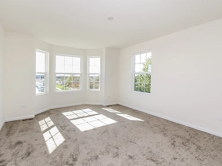 1923 Continental Ave #1923 — Photo 8