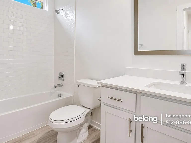 429 Tinto St — Photo 3