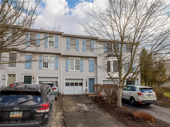 1233 Meadowbrook Dr #A1231, Canonsburg, PA 15317