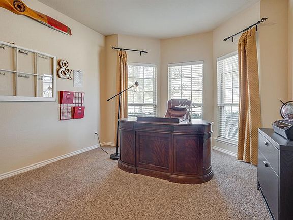 5th image of 1429 Mesa Crest Dr