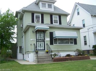 1497 Robinwood Ave, Lakewood, OH 44107