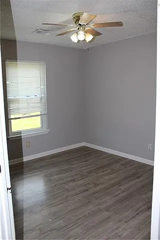 112 Mallard Dr — Photo 16