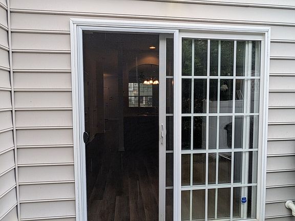 3rd image of 1711 Grace Point Rd
