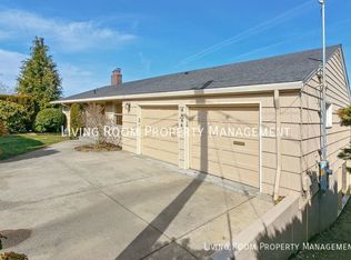 4404 SW Council Crest Dr, Portland, OR 97239