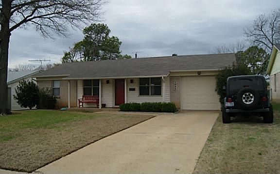 2nd image of 1023 Donley Dr