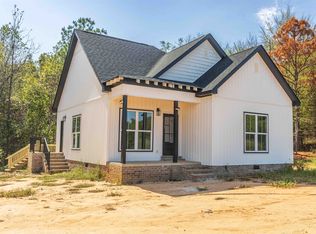 775 Airport Rd, Selmer, TN 38375