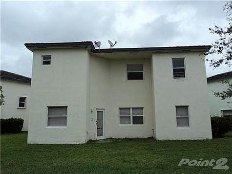 3rd image of 3140 NE 1st Dr