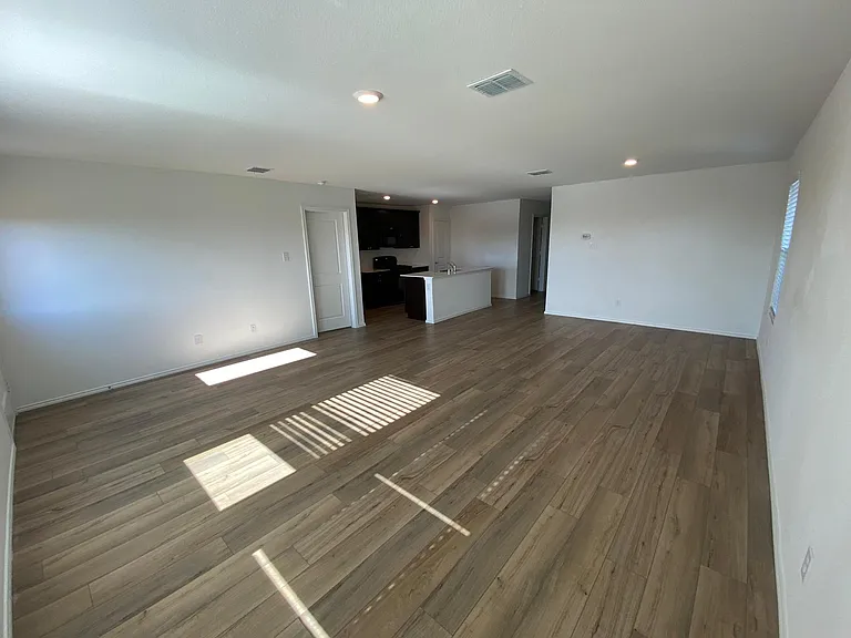 1609 River Crossing Dr — Photo 12