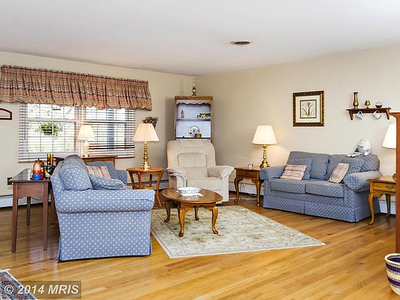 5th image of 5 Winifred Ct
