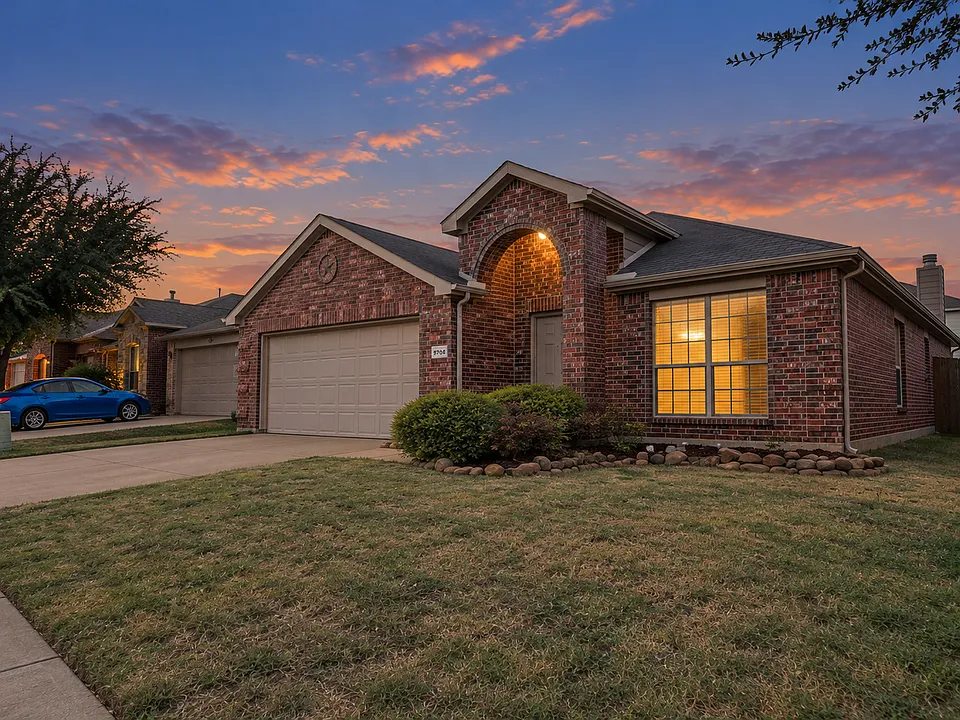 9704 Mulligan Dr