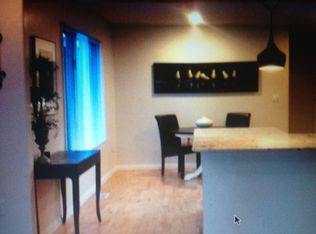 17700 Thornapple Ln, Spring Lake, MI 49456