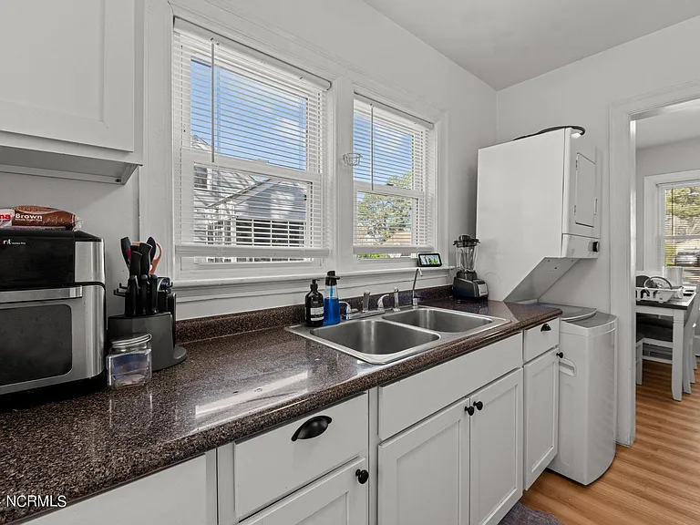 607 Watson Ave — Photo 21
