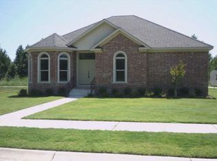 6417 Ridgemist Ln, N Little Rock, AR 72117
