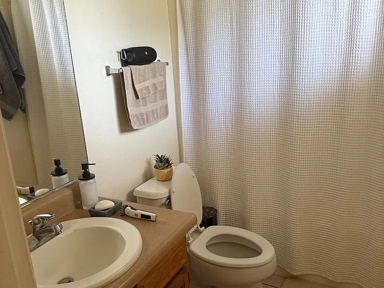 2536 N Corinthian Garden Dr #4 — Photo 9