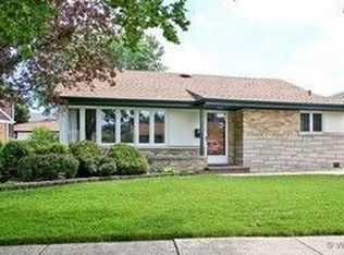 9109 Oleander Ave, Morton Grove, IL 60053