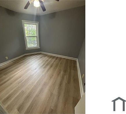 3rd image of 5215 S Indiana Ave