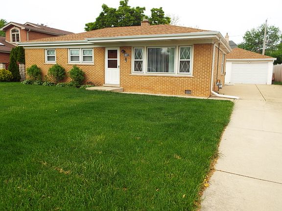 2nd image of 4907 N Greenwood Ave