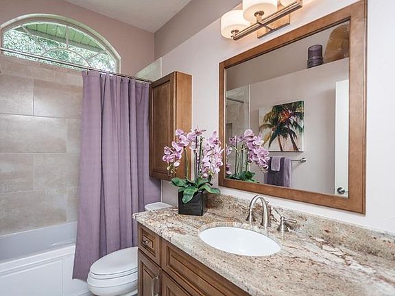 3rd image of 4687 Juniper Dr