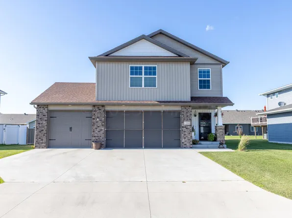 1206 Southwood Dr, Dilworth, MN 56529
