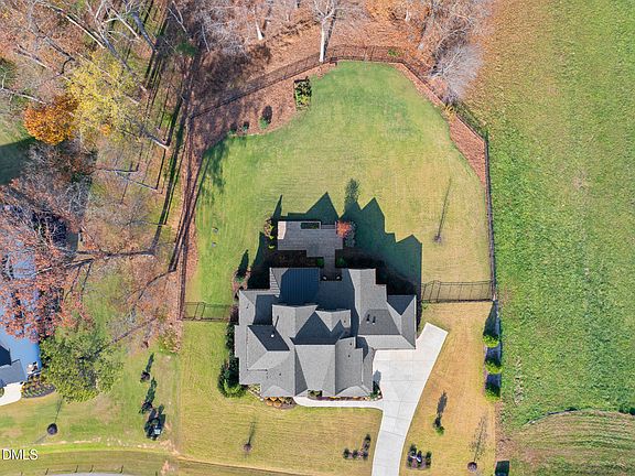 3rd image of 1625 Legacy Ridge Ln