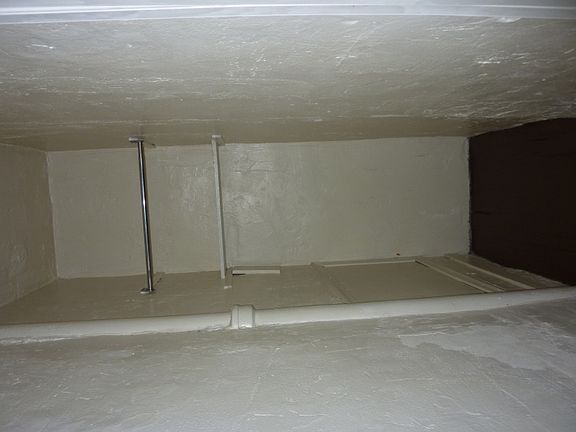 5th image of 410 W 35th St APT 11