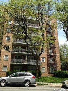 149-30 88th Street #5L, Jamaica, NY, 11414