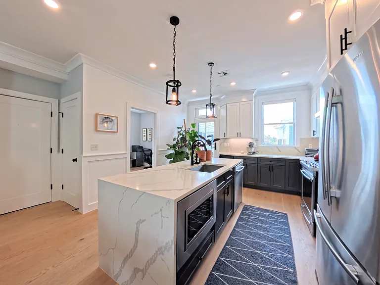 113 Beacon St — Photo 3