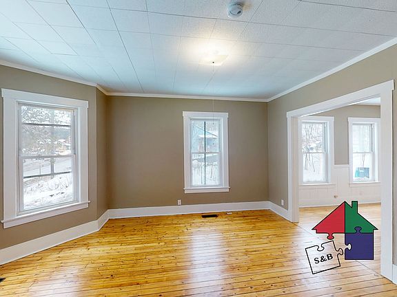 5th image of 125 River St #4