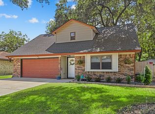 115 Ralph St, Clute, TX 77531