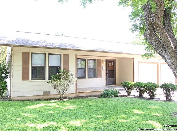 2nd image of 522 Wright Ave