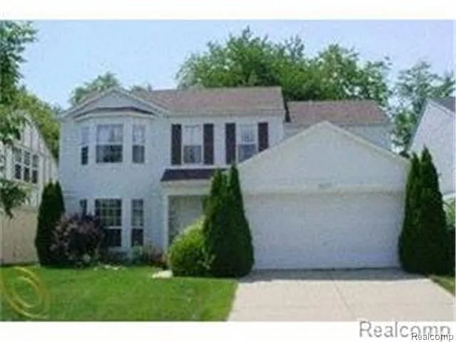 3072 Turnberry La photo 1