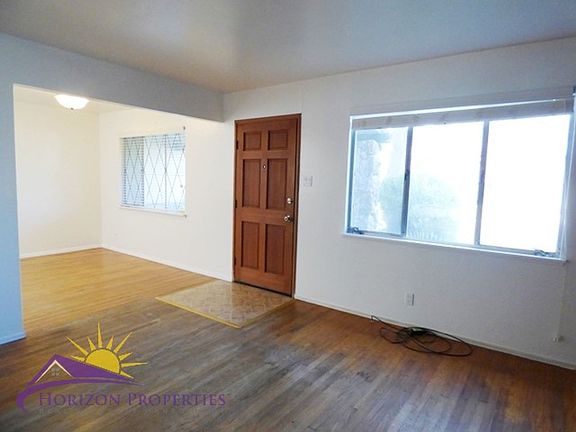 5th image of 2101 Arliss Way