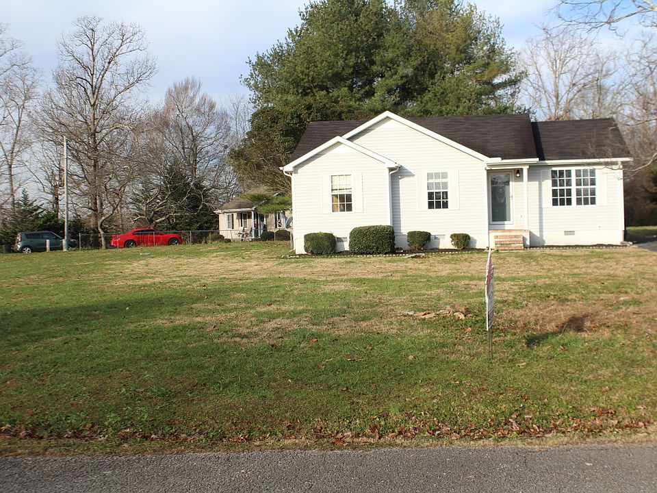 1st image of 32 Wedgewood Ct