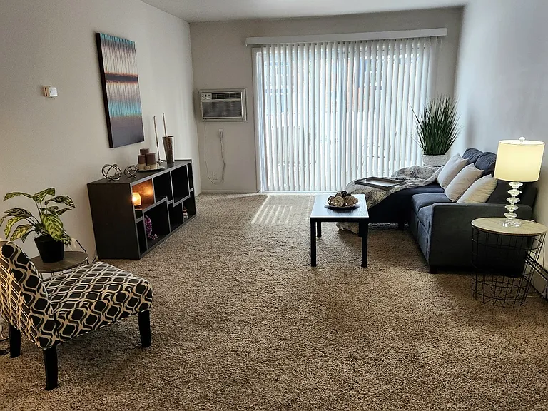 Cedar Creek Apartments — Photo 17
