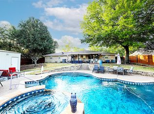 502 Gallia St, Bowie, TX 76230