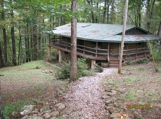 1555 Brown Creek Dr, Crossville, TN 38571