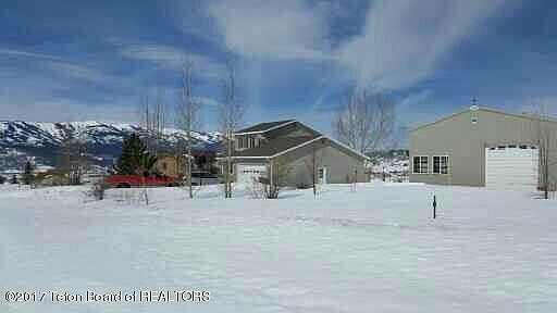 1st image of 1094 Saddle Dr