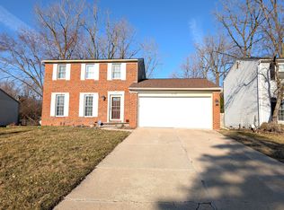 21765 Flanders St, Farmington Hills, MI 48335