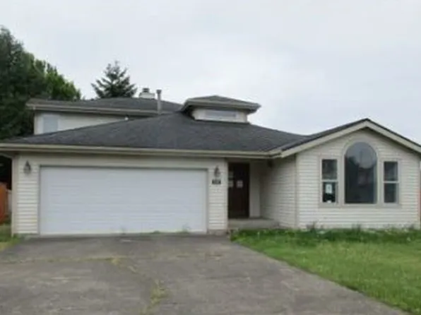 4306 Cliff Side Dr NE, Tacoma, WA 98422
