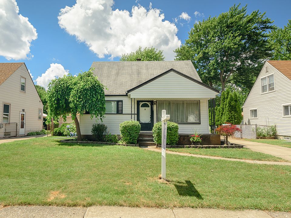 1st image of 6887 Deering St