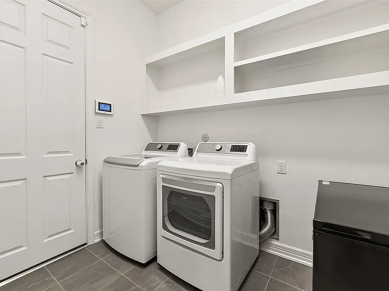4018 Martin Ridge Dr — Photo 20