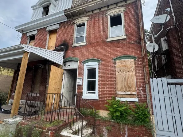 1513 Arrott St, Philadelphia, PA 19124